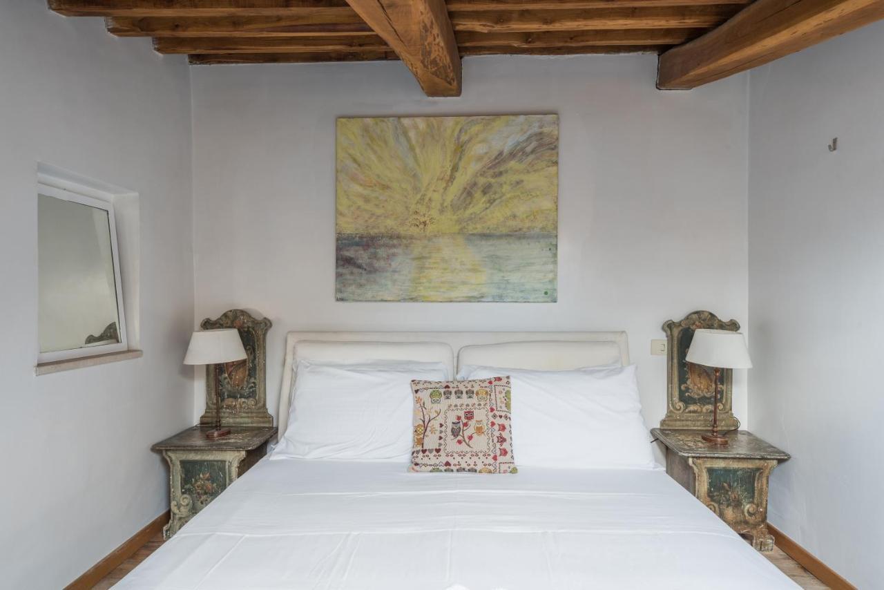 Cozy Wooden Apt In Piazza Navona Daire Roma Dış mekan fotoğraf