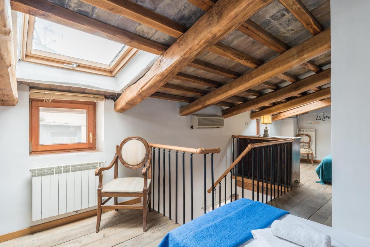Cozy Wooden Apt In Piazza Navona Daire Roma Dış mekan fotoğraf