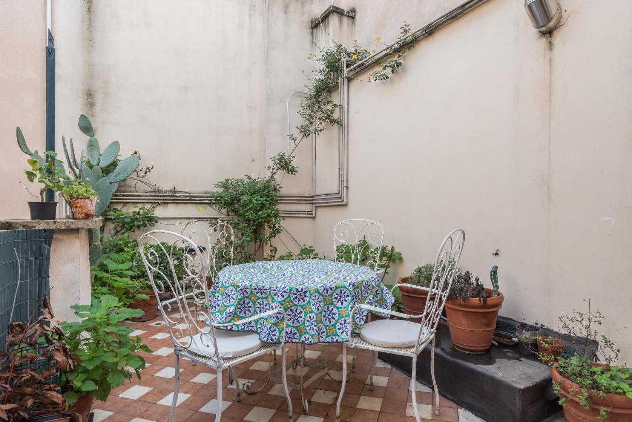 Cozy Wooden Apt In Piazza Navona Daire Roma Dış mekan fotoğraf