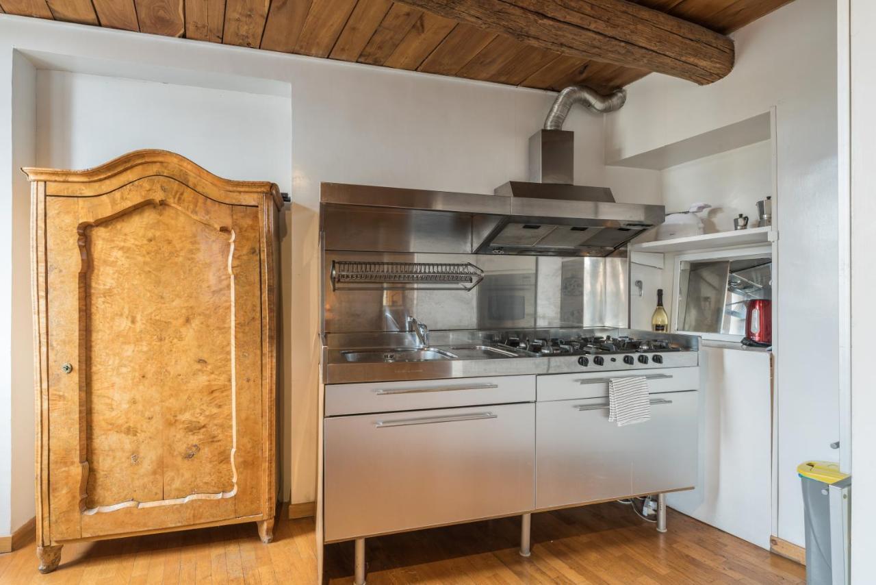 Cozy Wooden Apt In Piazza Navona Daire Roma Dış mekan fotoğraf
