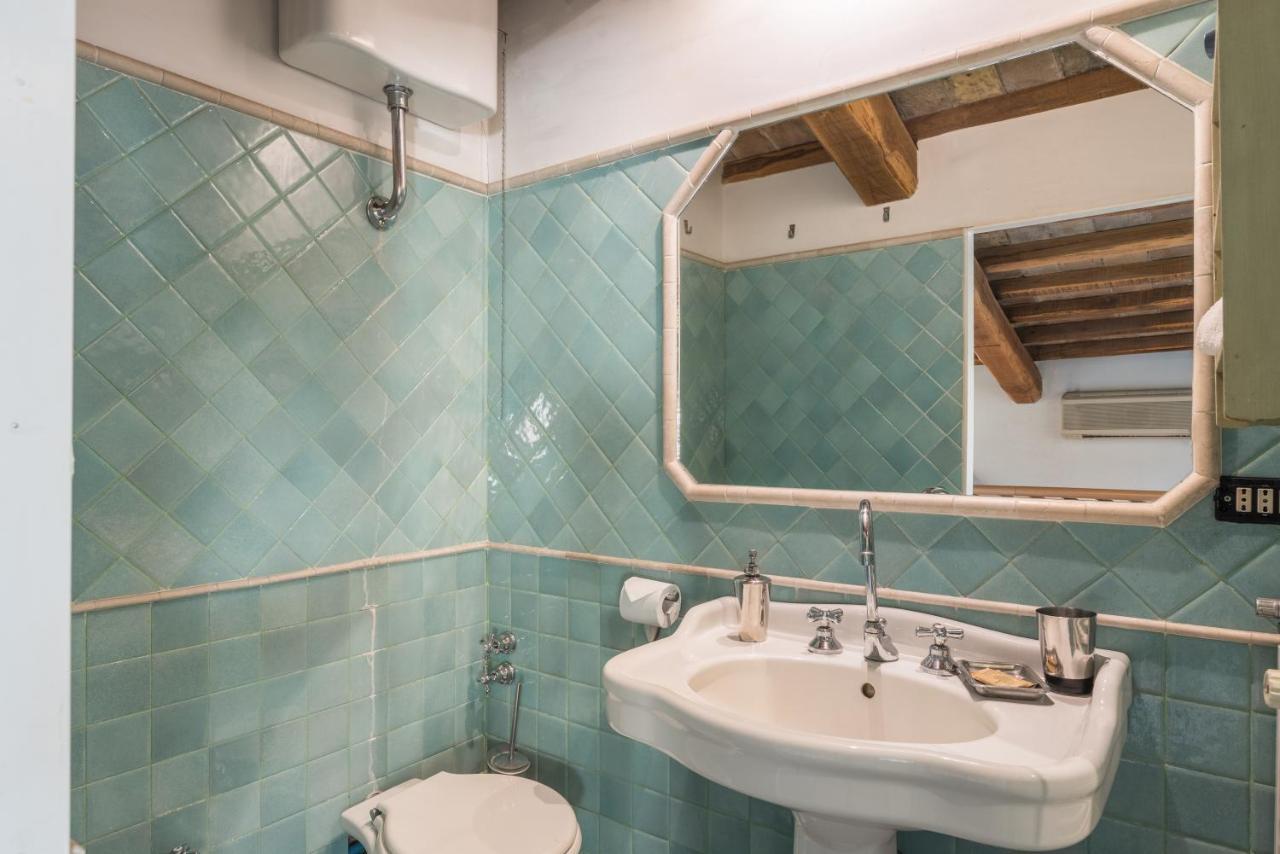 Cozy Wooden Apt In Piazza Navona Daire Roma Dış mekan fotoğraf