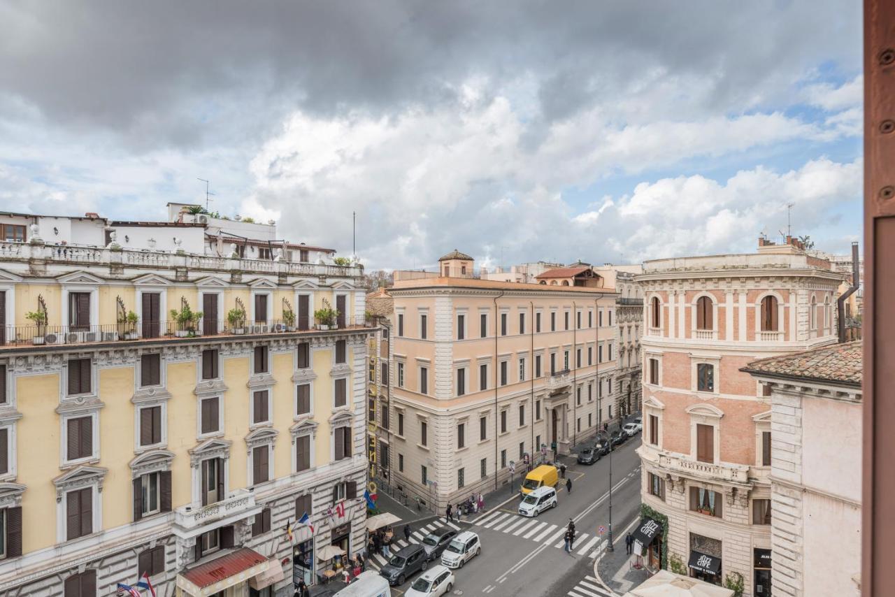 Cozy Wooden Apt In Piazza Navona Daire Roma Dış mekan fotoğraf